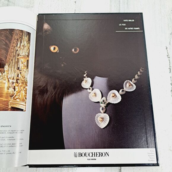 Vintage PARIS HOTEL GUEST GUIDE BOOK 85 French American 1980's Travel Photos - Picture 10 of 16